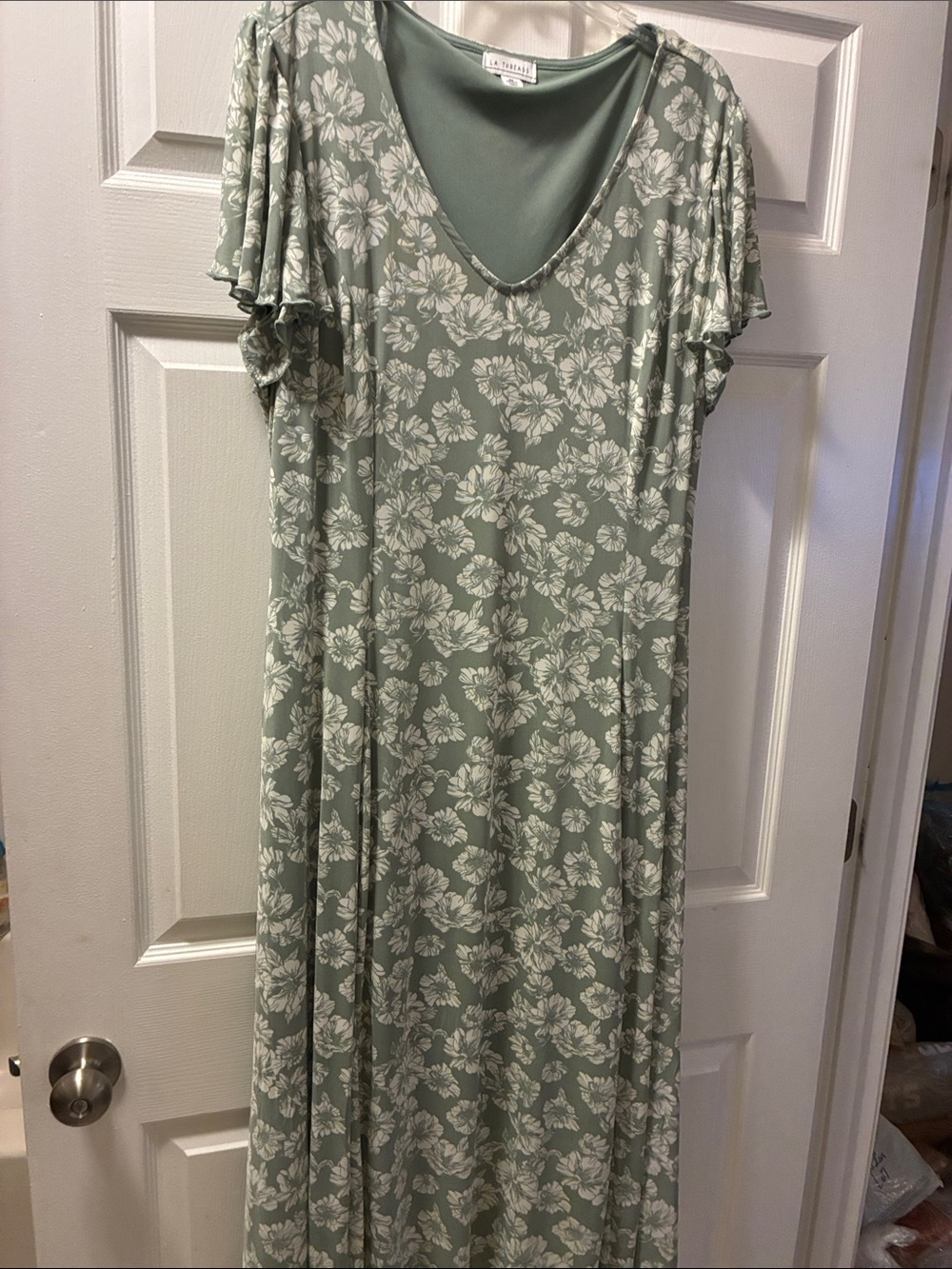 LA Threads Sage Green Floral V-Neck Maxi +size Soft Flutter Sleeve w/slip plus